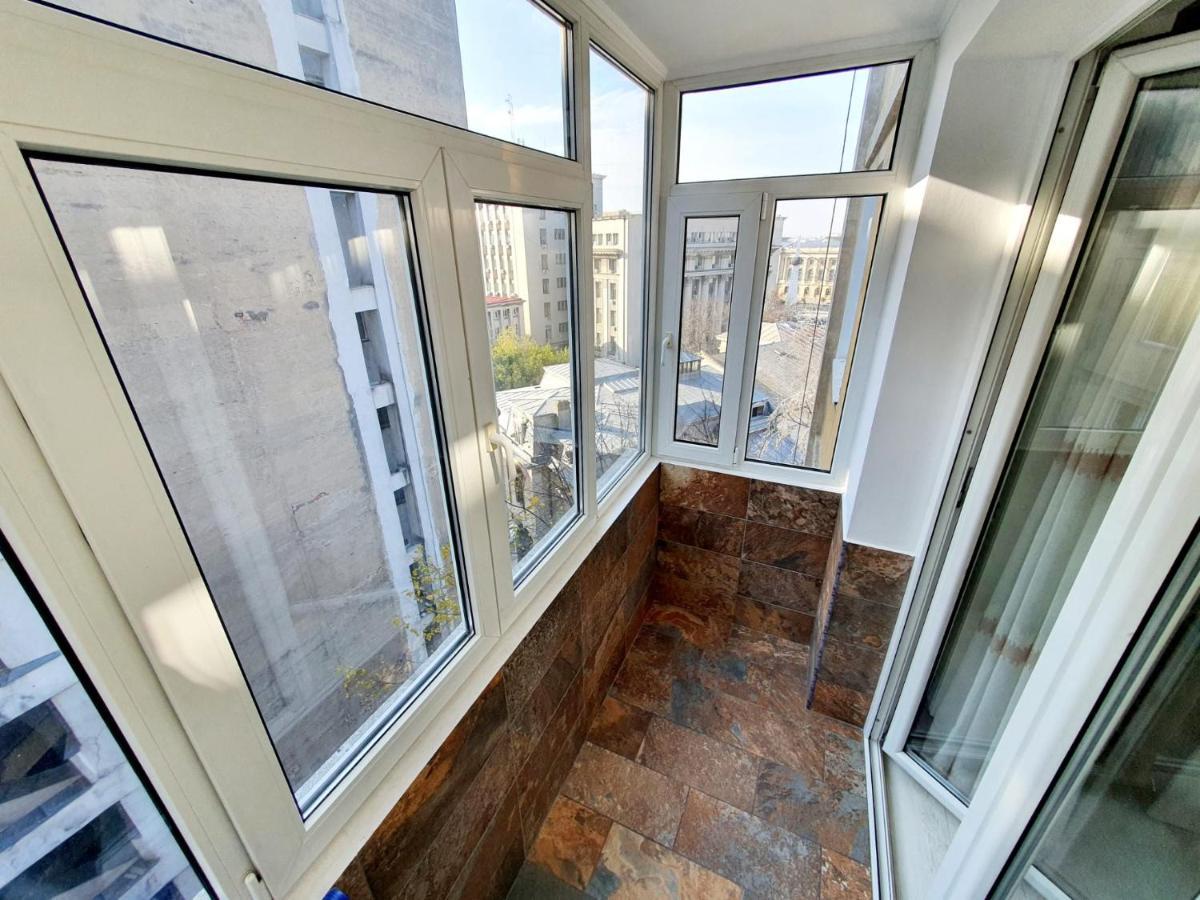 Downtown, Ideal For Longer Stays, Family Friendly Apartment - Nb73A Бухарест Экстерьер фото