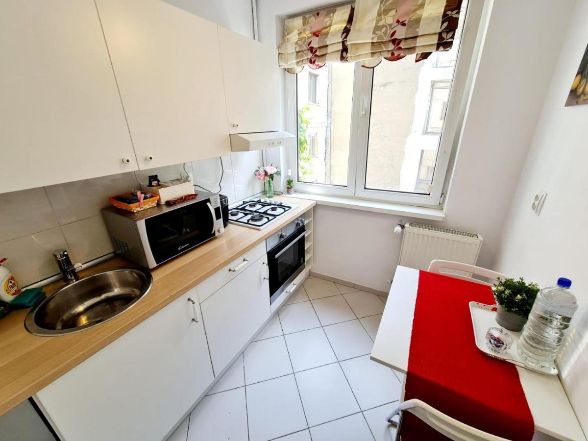 Downtown, Ideal For Longer Stays, Family Friendly Apartment - Nb73A Бухарест Экстерьер фото