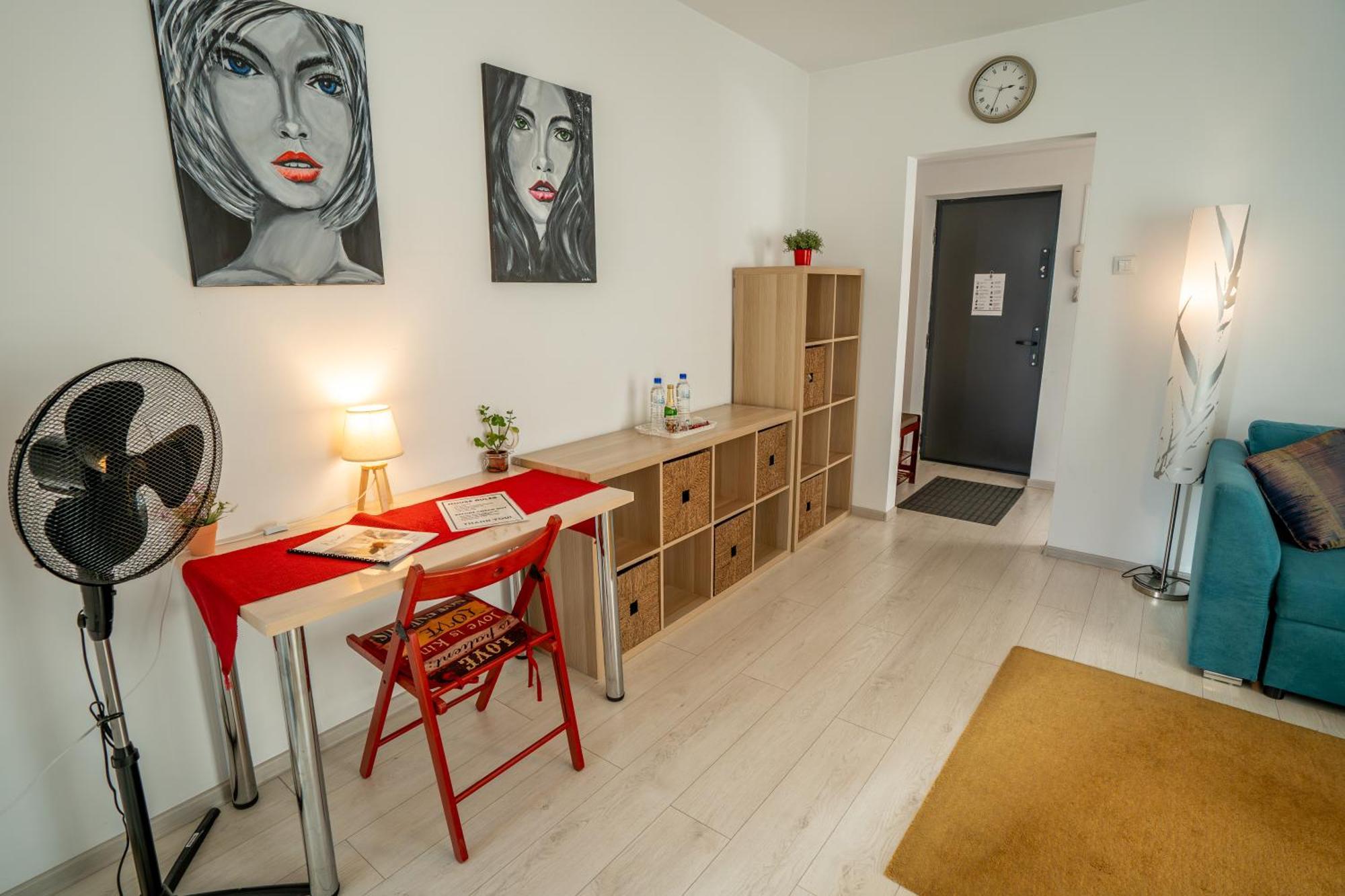 Downtown, Ideal For Longer Stays, Family Friendly Apartment - Nb73A Бухарест Экстерьер фото