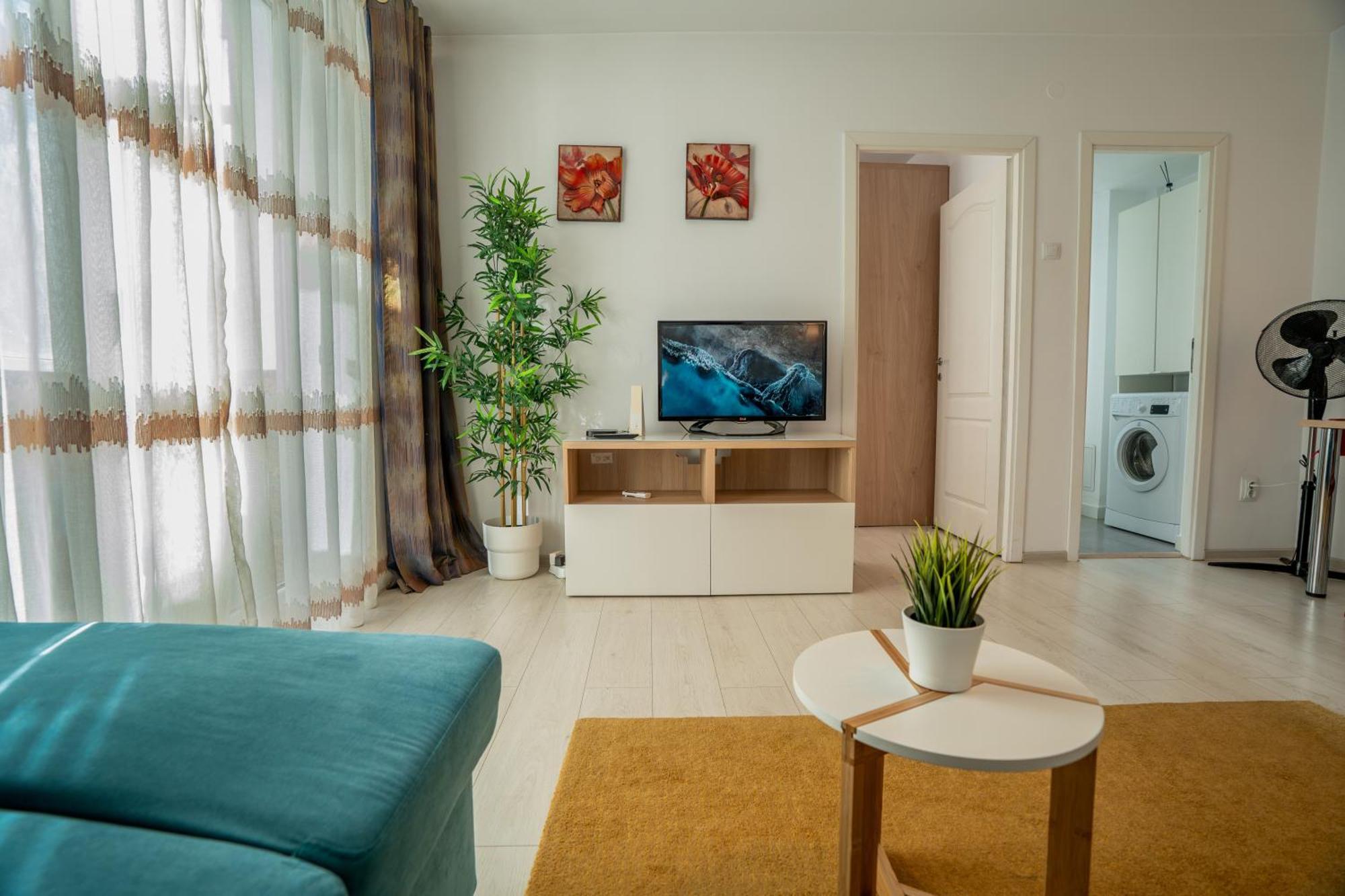 Downtown, Ideal For Longer Stays, Family Friendly Apartment - Nb73A Бухарест Экстерьер фото
