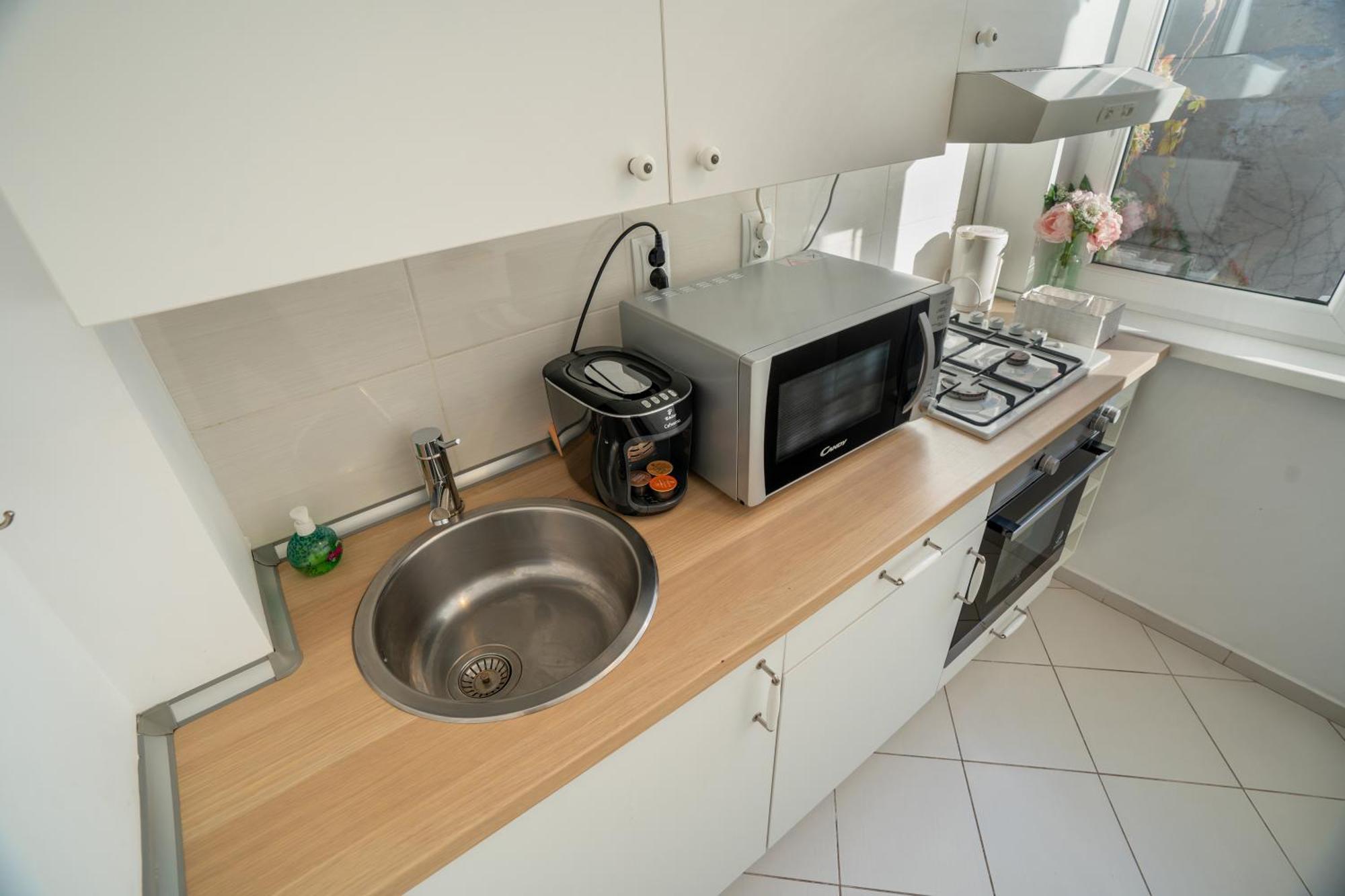 Downtown, Ideal For Longer Stays, Family Friendly Apartment - Nb73A Бухарест Экстерьер фото